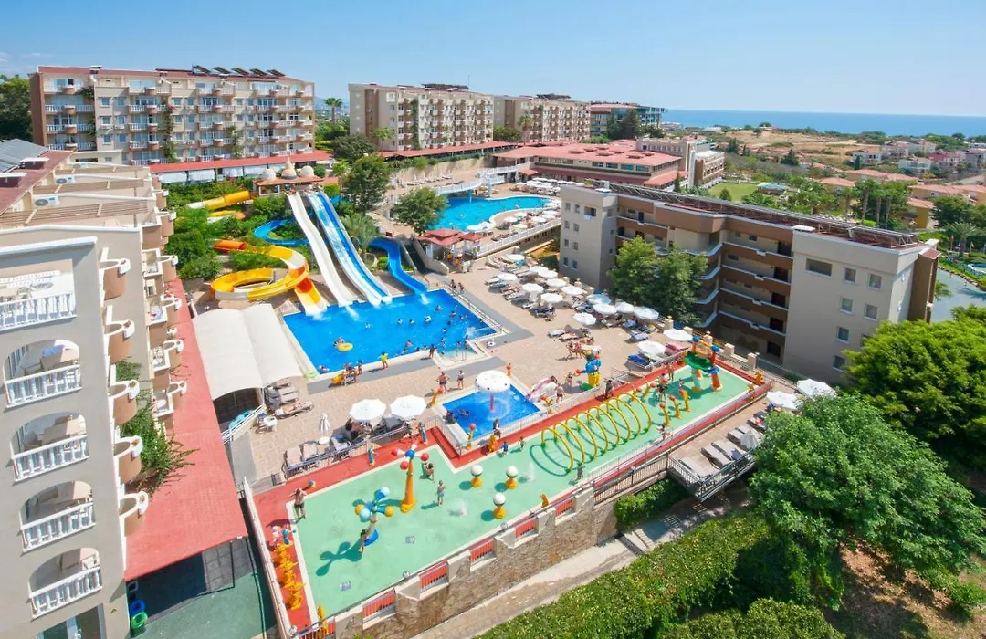 Club Paradiso Hotel-1